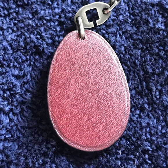 🎄🎄Authentic Hermes Plum Key/Bag Charm HTF - Picture 2 of 4